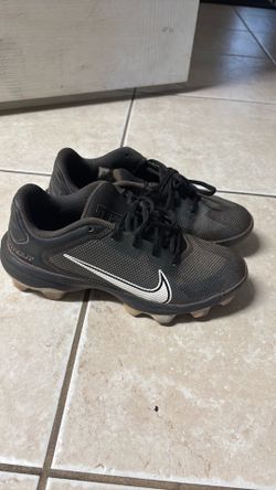 Nike baseball cleats