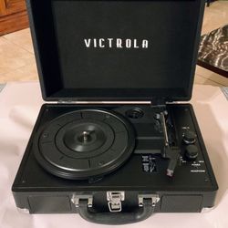 Victrola Turntable