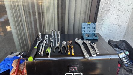 Tools- Everything you see. Various brands, not craftsman, but all solid tools..