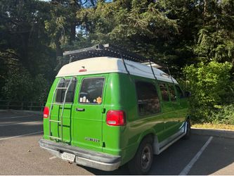 2000 Dodge Ram Van