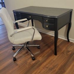 Pottery Barn Office Desk And Adjustable Chair 