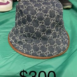 GUCCI DENIM BUCKET HAT