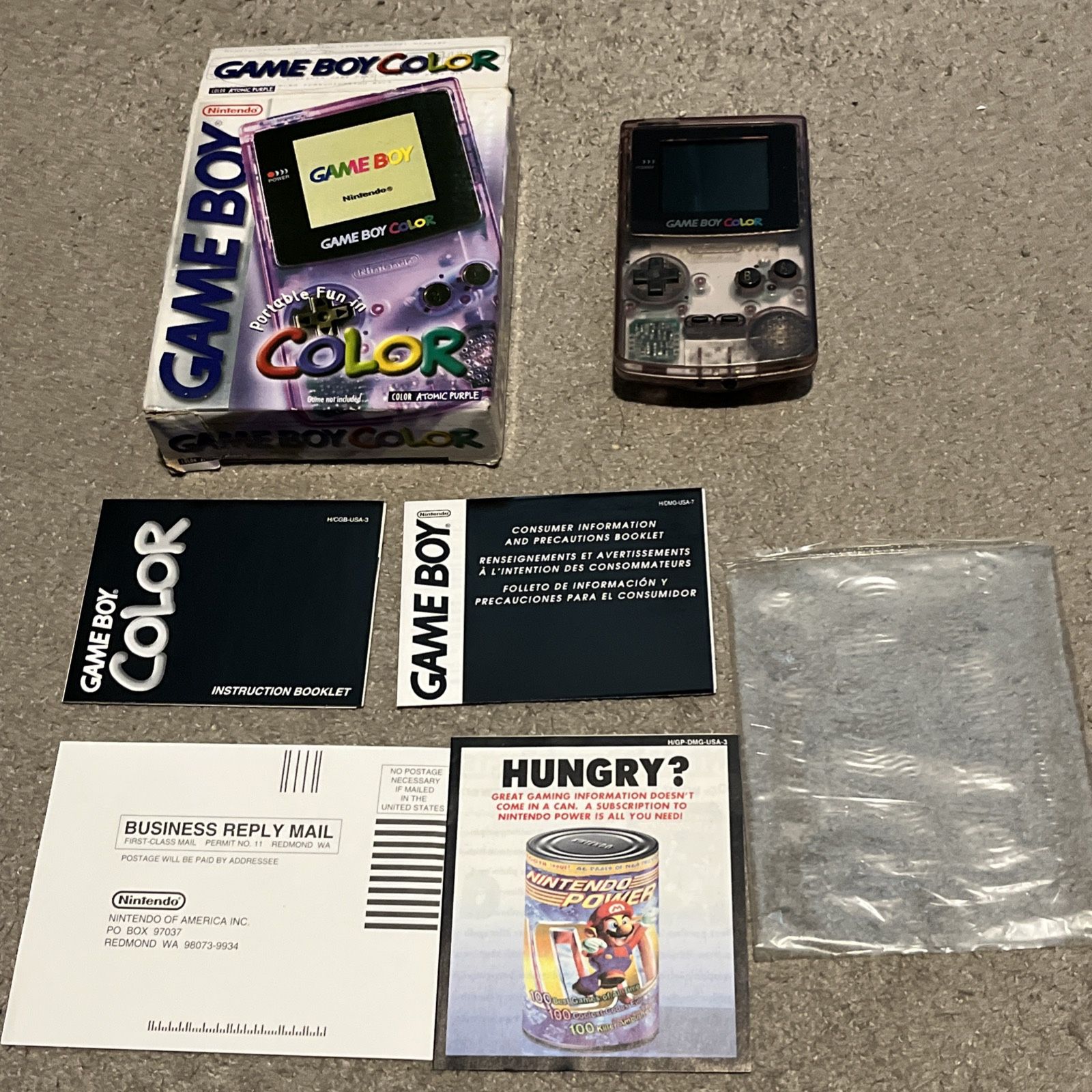 Nintendo Gameboy Color GBC Atomic Purple CGB-001 Handheld System Complete in Box