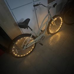 Electra Cruiser 7D Beach Cruiser - 26"