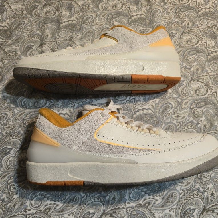 Jordan 2 Low ( Melon)