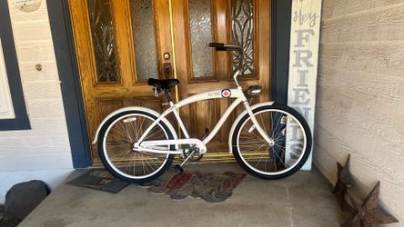 NIRVE brand 26” single speed, coaster Brake beach cruiser bicycle. Ready to ride as pictured comes with a brand new custom cruiser saddle seat.