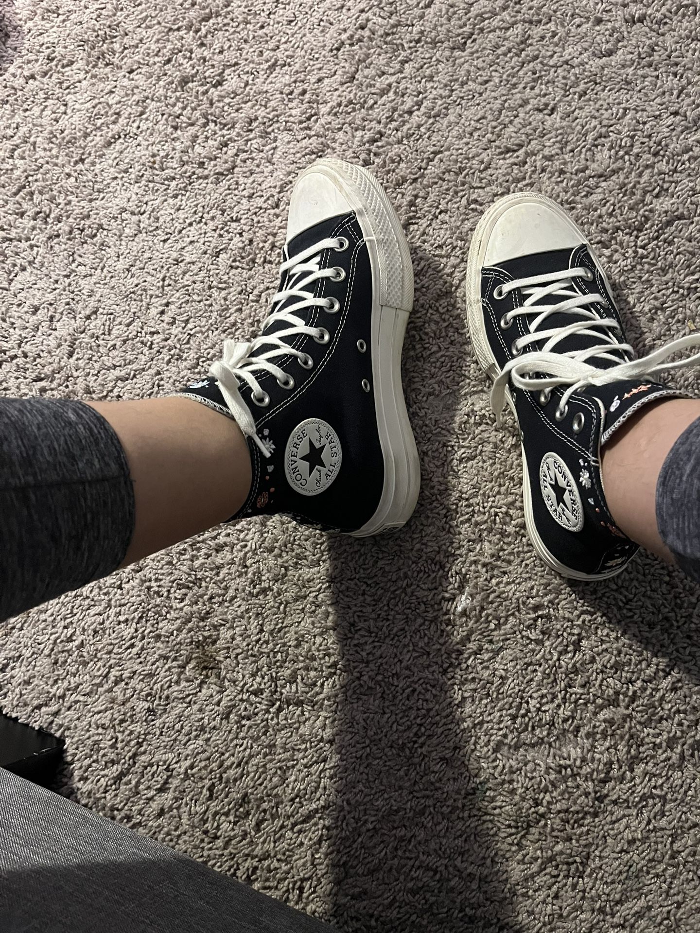 Converse Chuck All Star Platform Shoes 7 Women’s 