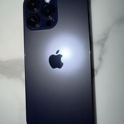 16 pro max 256gb  (Atnt/cricket)95% battery 🔋