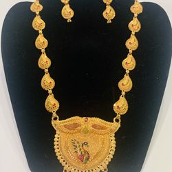 Golden Minakari Necklace With Earrings For Any Occasions