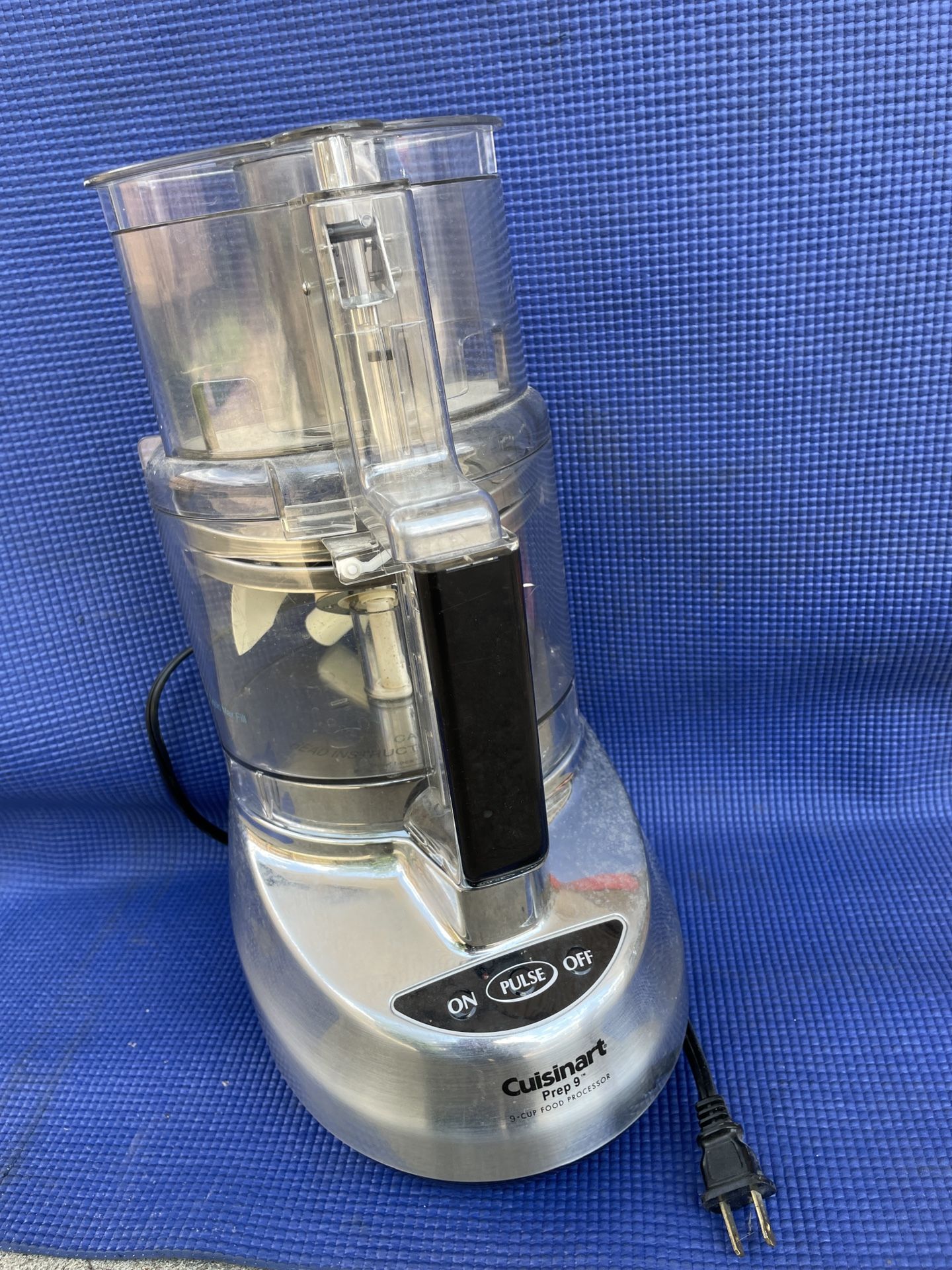 Cuisinart Gently Used Prep 9 Brushed Stainless 9 Cup Food Processor