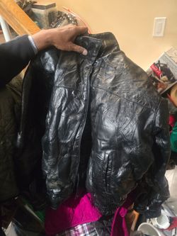 Heavy duty vintage Leather jacket selling cheap
