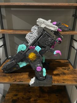 Transformers Age of the Primes Trypticon