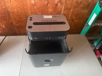 Paper shredder