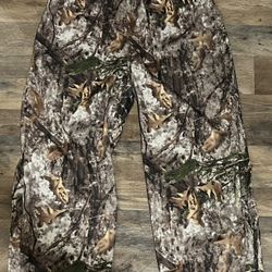 Camo pants