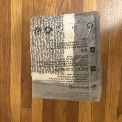 Brand new bathroom rug set