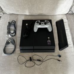 PS4