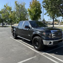 2013 Ford F-150 lariat