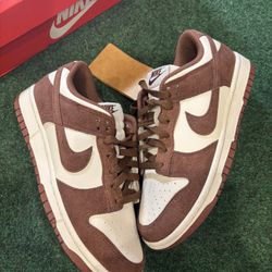 NIKE DUNK LOW NEXT NATURE RED SEPIA SIZE 7.5W 6Y