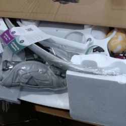 Like NEW! 4Moms Baby Swing