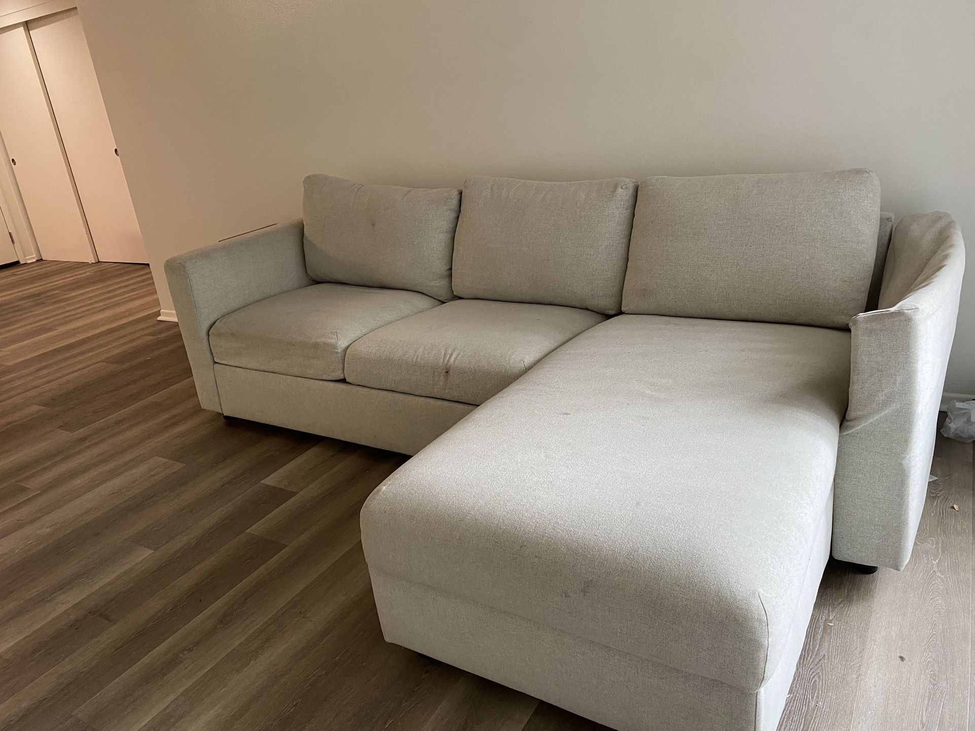 Beige L-Shaped Sectional Sofa with Storage – Low Price!