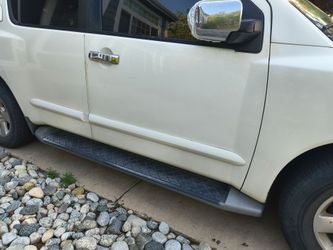 2005 Nissan Armada