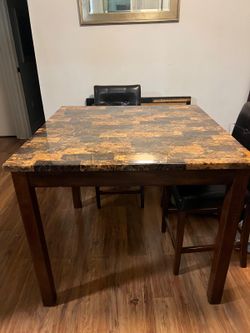 Dining set