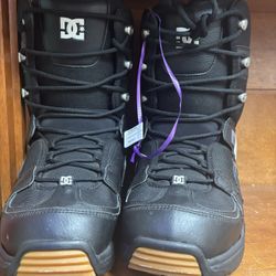 Snowboards Boots