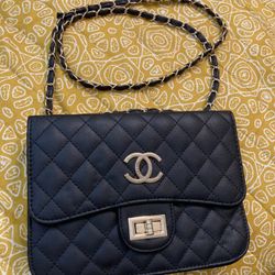 Black Purse Bag
