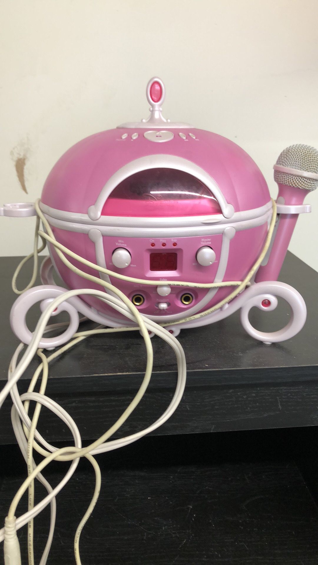 Karaoke machine