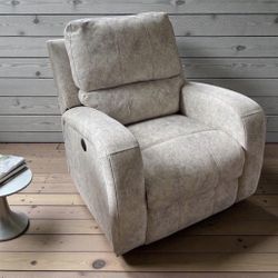 Gorgeous Electric Recliner 