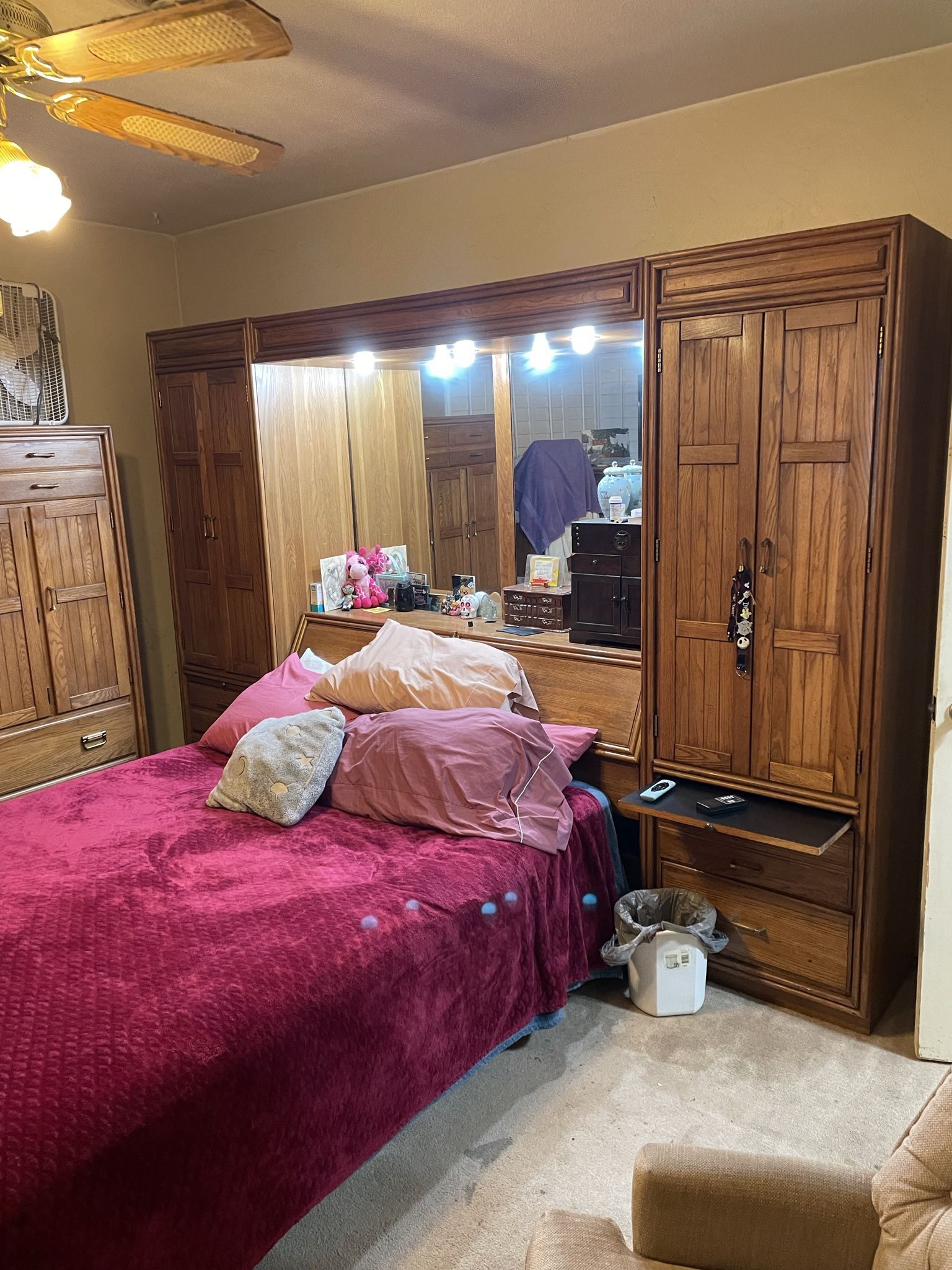 Bedroom Solid Oak 8Pc. Set