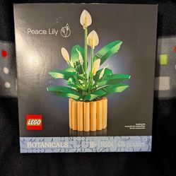LEGO peace lily