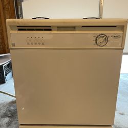 Whirlpool Dishwasher DU840SWPQ0 - Works Great, Quiet Operation!Price: $100 OBO