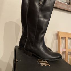 Frye Marissa Medallion Black Leather Tall Equestrian Boots Size 8M