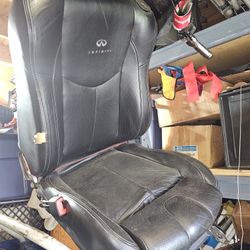 G37 Driver Seat Leather Black Electric