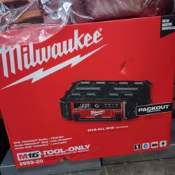 Milwaukee new radio charger Bluetooth/ pack out