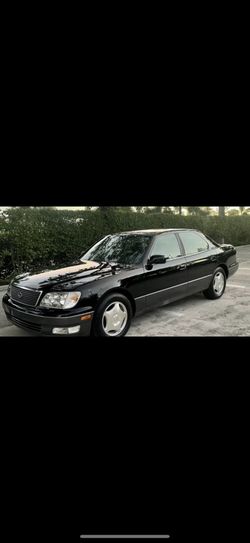 2000 Lexus LS