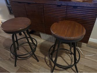 Bar chairs (2)
