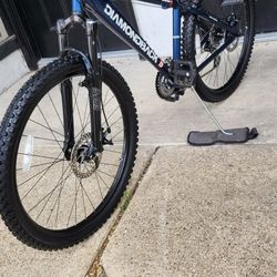 Diamondback Aluminum Bike ( Dual Disk Brakes)