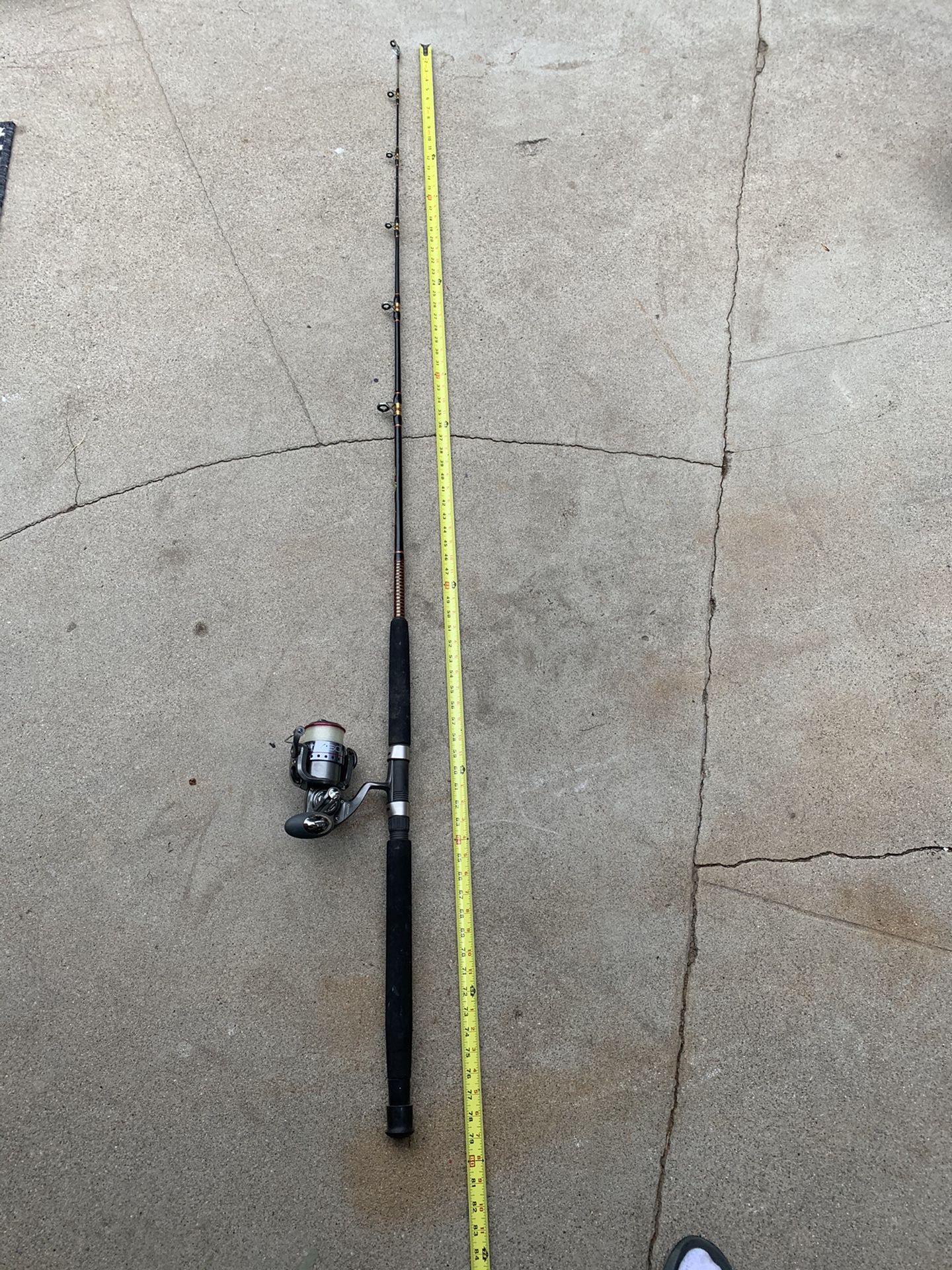 Shakespeare ugly stick fishing pole with Quantum opex reel