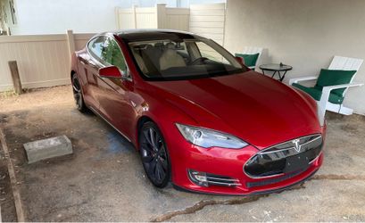2014 Tesla Model S