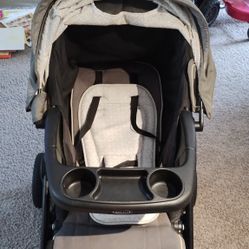 Baby Stroller Can Sit And Sleep Both Ways Rear view And Front View 