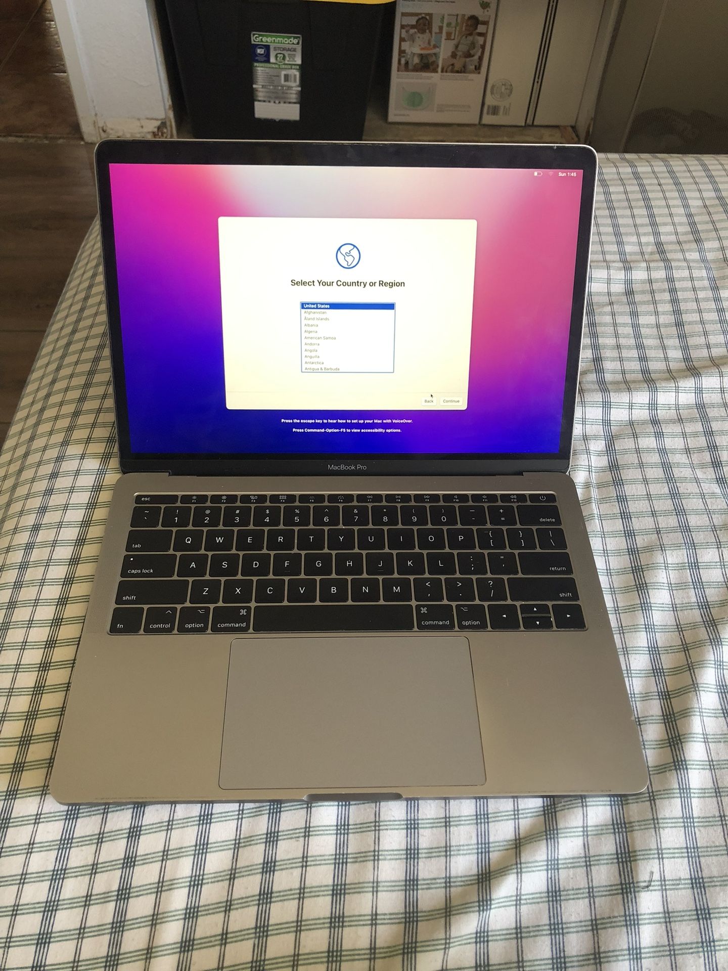 MacBook Pro 13