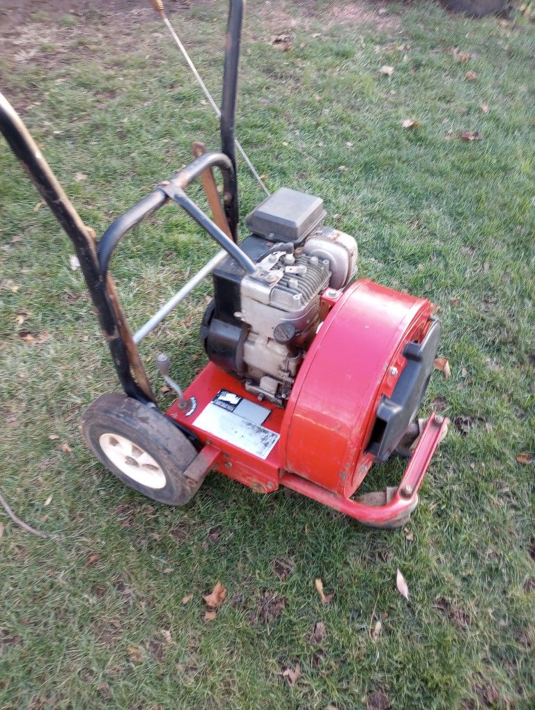 Leaf Blower