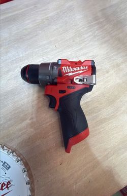Milwaukee Hammer Drill 1/2”