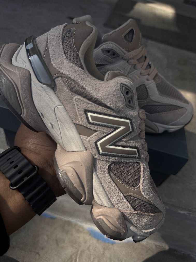 New Balance Women