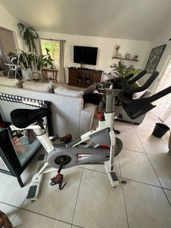 Stationary bike