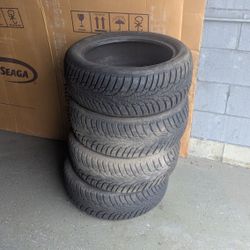SNOW TIRES 215/50/17