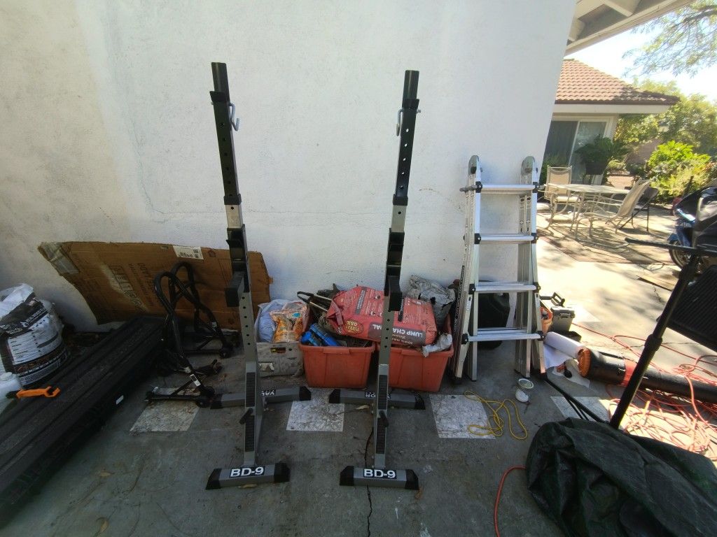 Valor Fitness BD-9 Adjustable Squat Stands