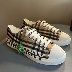 Burberry Shoe